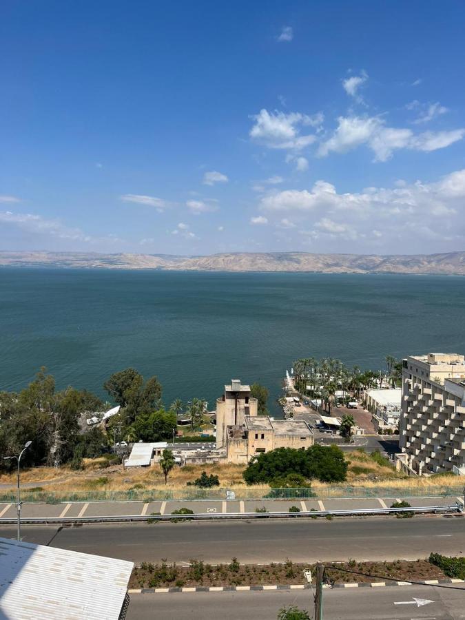 דירת נופש טבריה Appartement Buitenkant foto