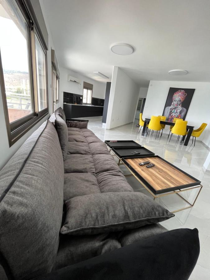 דירת נופש טבריה Appartement Buitenkant foto